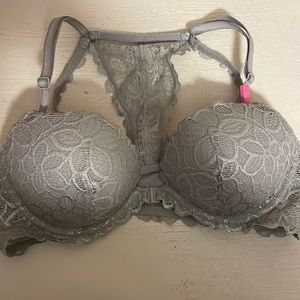 Victoria’s Secret PINK Front Close Push-up Bra
